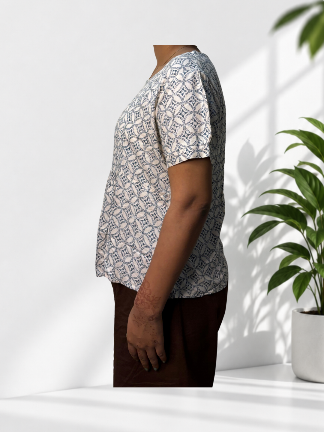 Printed White Top - Image 3