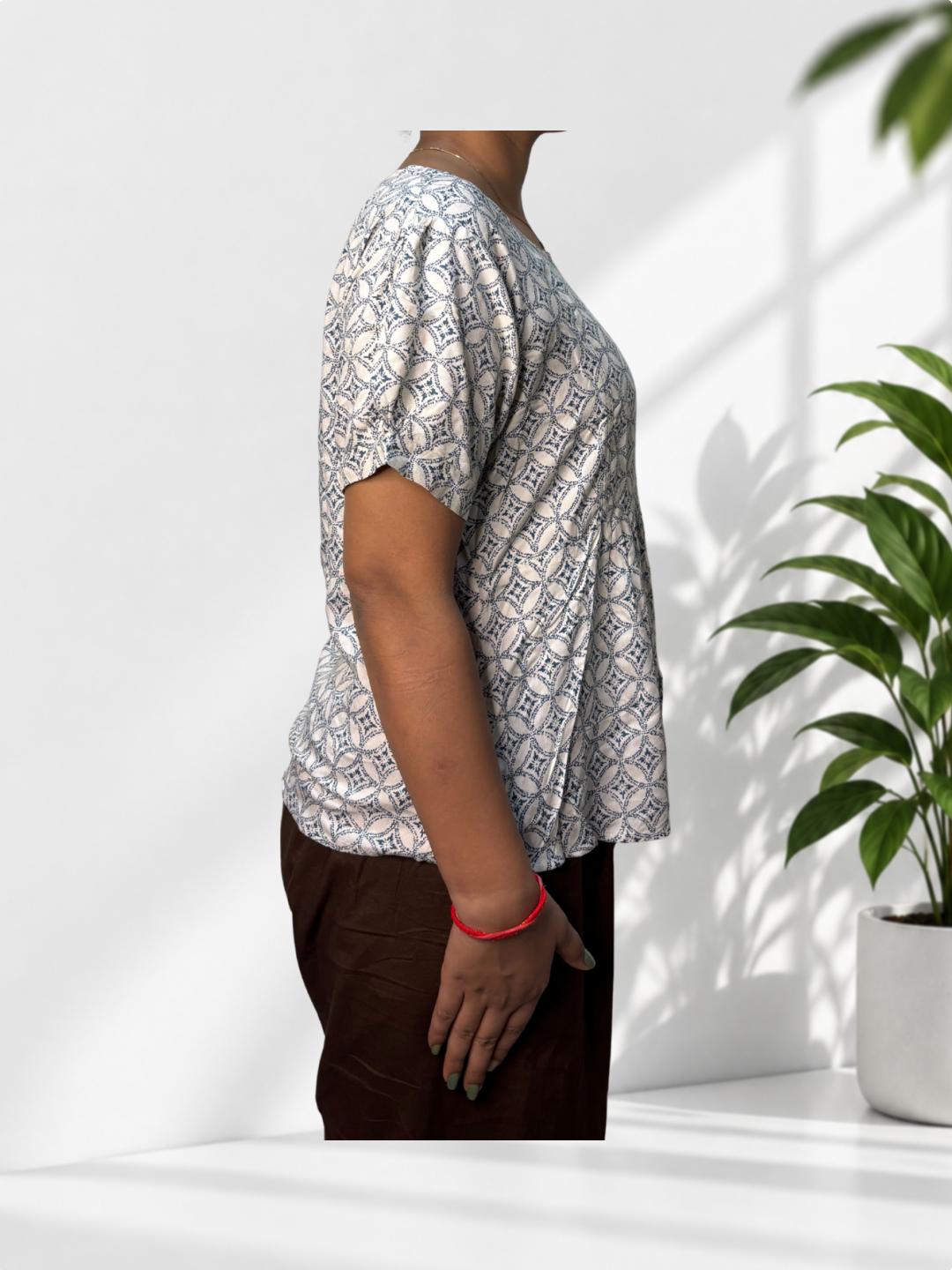 Printed White Top - Image 2